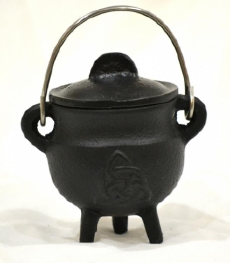 Triquetra Cast Iron Cauldron w/lid