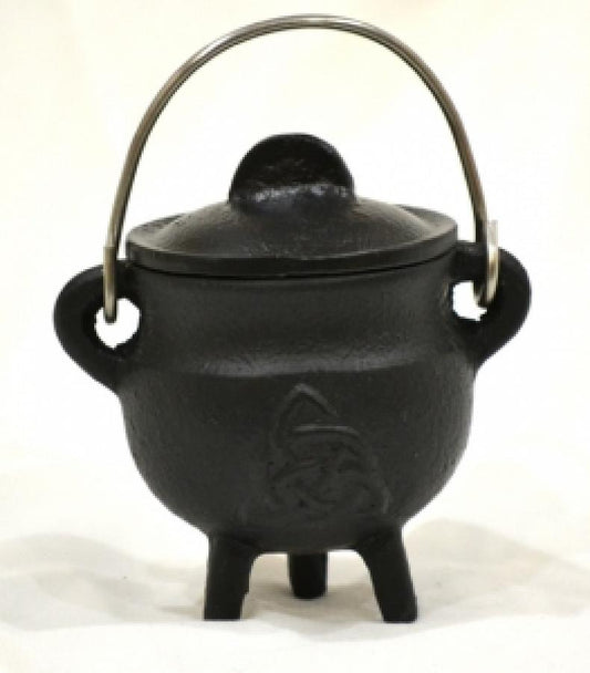 Triquetra Cast Iron Cauldron w/lid